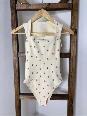 OQQ Cream Strawberry Print Ribbed Square-Neck Bodysuit Size S